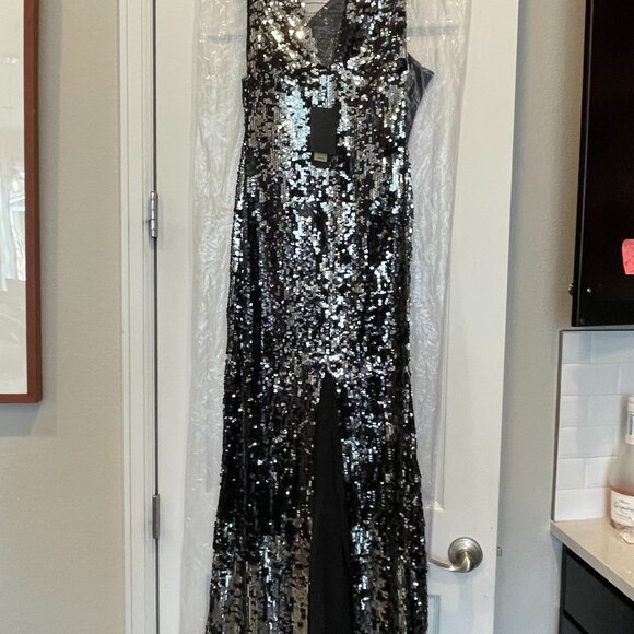 Rachel Zoe Venus Black and Silver Sequins Maxi Dress Sz 2 NWT - Picture 11 of 12